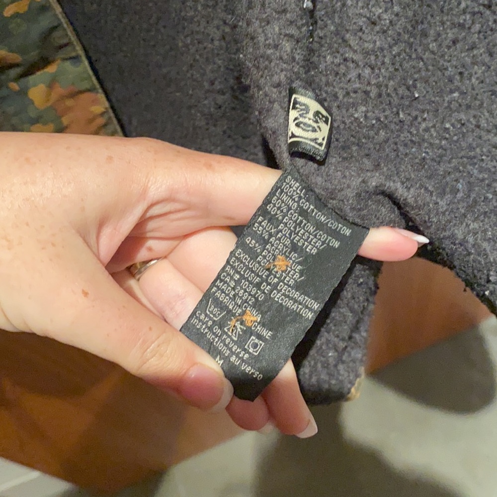 OBEY JACKET - Picture 4 of 5